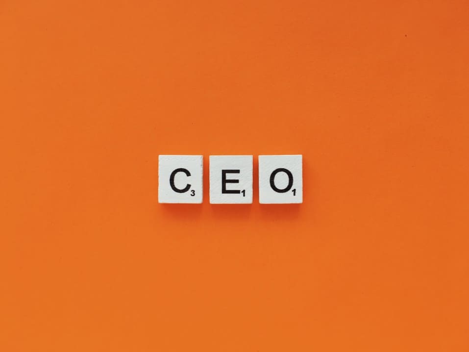 A 1 Razão pela Falha das Sucessões dos CEOs | Sucessões do CEO