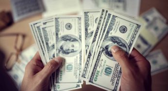 The Year End Bonus – Do You Or Don’t You?
