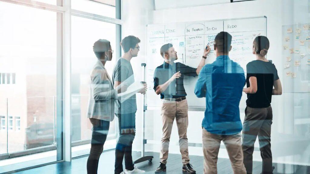 Comment développer l'agilité organisationnelle en période d'incertitude