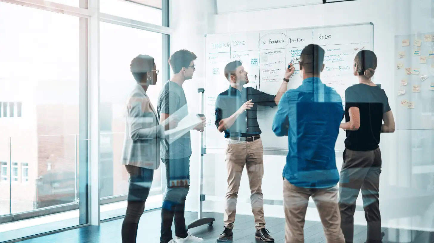 How to Build Organizational Agility in Uncertain Times