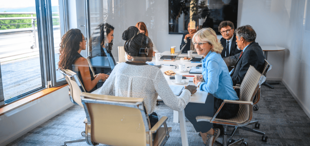 Construindo uma equipe de liderança diversificada - A evolução de uma empresa global de tecnologia