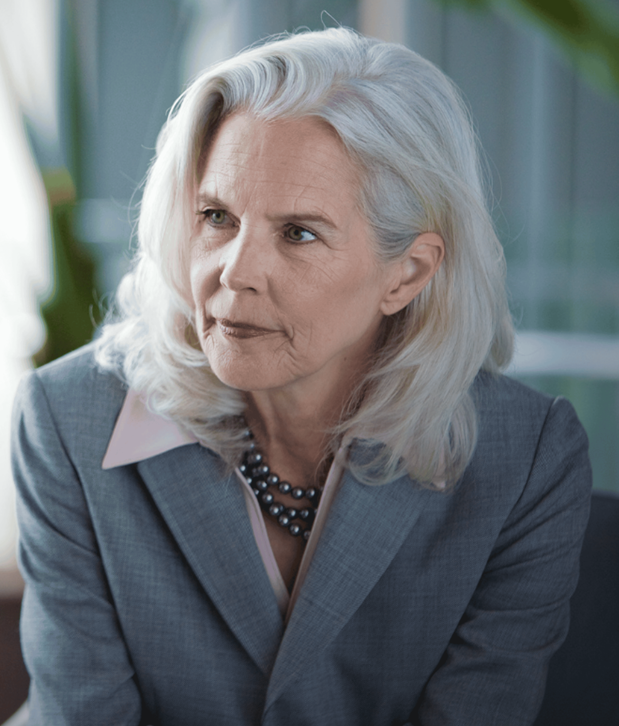 Chief Financial Officer meets with team member.